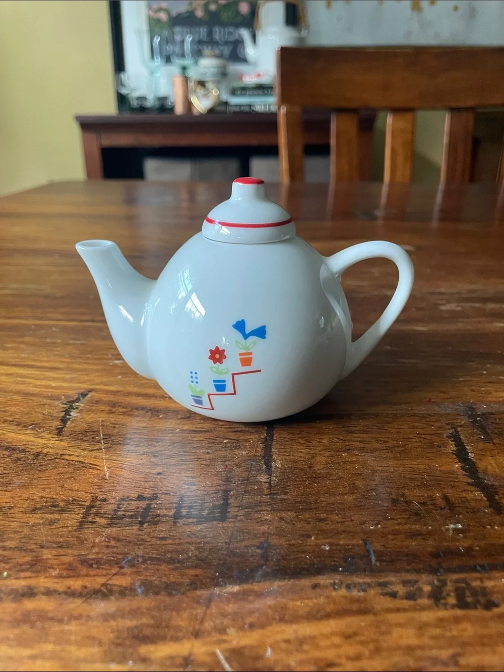 American Girl Molly Small Teapot with cover Pleasant Company